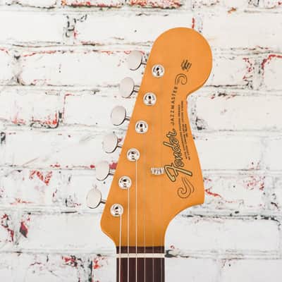 Fender - Vintera III Mid '60s Jazzmaster - Electric Guitar w/ Rosewood Fingerboard - Olympic White - w/ Deluxe Gigbag image 3