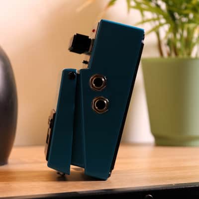 BOSS VB-2W Vibrato Waza Craft image 3