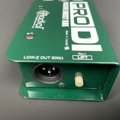 Radial Engineering ProDI Passive Direct Box Green image 4