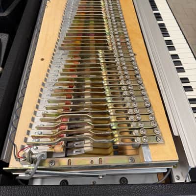 Rhodes Mk II 54 image 6