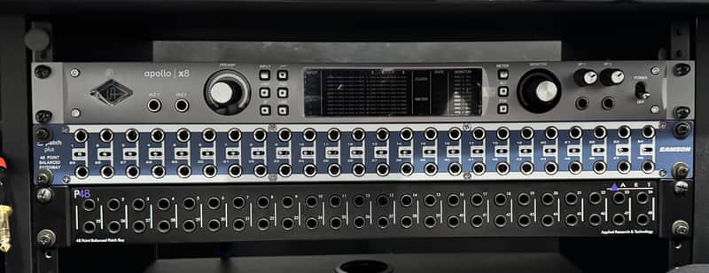 Universal Audio Apollo x8 Thunderbolt 3 Audio Interface 2018 - Present - Black image 1