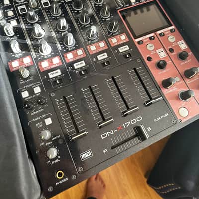 Denon DN-X1700 Mixer / DVS,  Midi / Multi-Effects / Discrete Phono Preamps & DeckSaver image 12