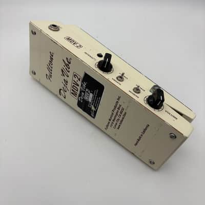 Fulltone Mini Deja Vibe MDV-2 Guitar Pedal image 4