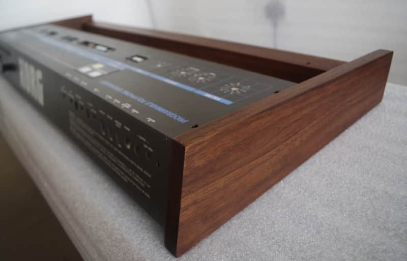 Immagine Wooden Case For Korg Poly 61 Poly 61M Analog Synthesizer American Walnut - 1