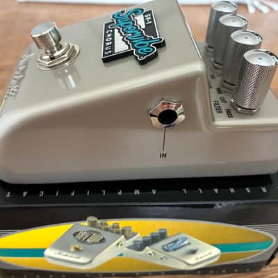 Marshall SV-1 Supervibe Chorus Vibrato Pedal 2004 - Silver image 4