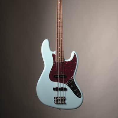 Fender Vintera 60s Jazz Bass - Daphne Blue w/ gigbag image 2