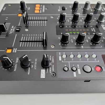 Pioneer DJ DJM-400 Professional DJ Mixer with On-board Effects & Looper image 7