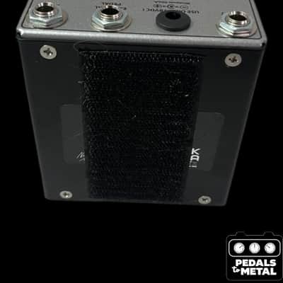 Fulltone CS-MDV MkII Custom Shop Mini Deja Vibe MkII 2010s - Silver - X18252 image 7