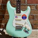 Fender Jeff Beck Stratocaster®, Rosewood Fingerboard, Surf Green