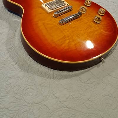 Guild Bluesbird 2002-2003 AAA Cherry Sunburst image 3