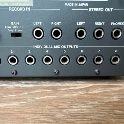 Akai MPC3000 MIDI Production Center 1993 - 2001 - Grey image 3