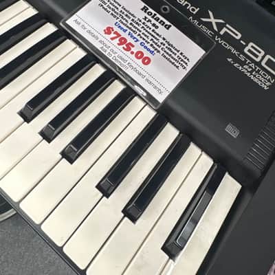Roland XP-80 76-Key 64-Voice Music Workstation Keyboard 1999 - 2004 - Black