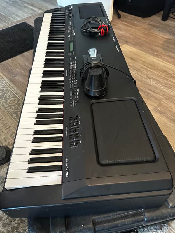 Yamaha CP300 Stage Piano 2010 - Present - Black image 1