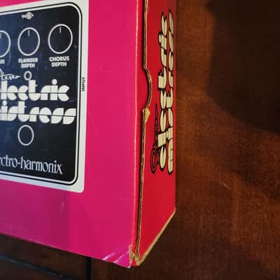 Electro-Harmonix Stereo Electric Mistress Flanger / Chorus 2007 - Present - Black / Pink image 4