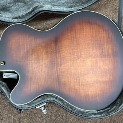WASHBURN J600 Jazz Venetian Cutaway electric hollow-body GUITAR new w/ Washburn Case image 4