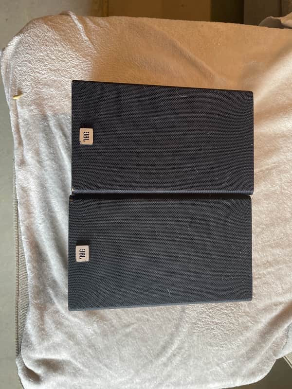 JBL G40 speakers image 1