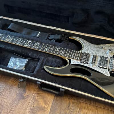 Ibanez JEM10th Steve Vai Signature 10th Anniversary - Black image 14