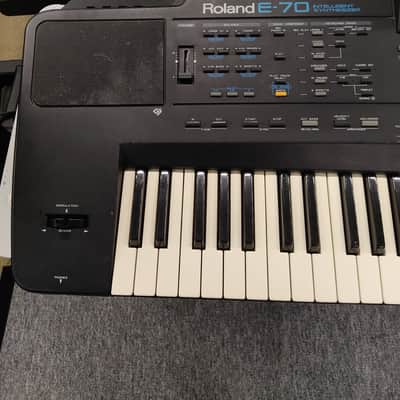 Roland E70 image 3