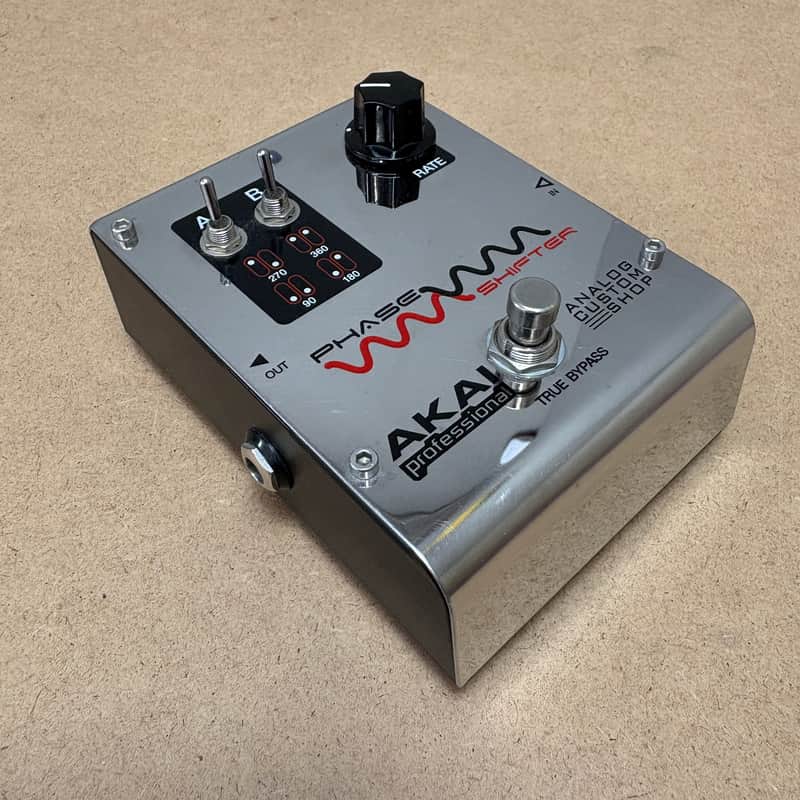 Akai Phase Shifter