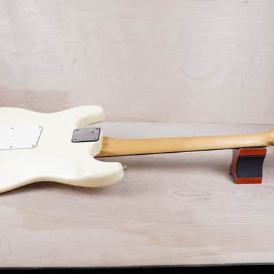 Squier SST-362 Stratocaster MIJ 1986 Vintage White Japan w/ Bag image 11