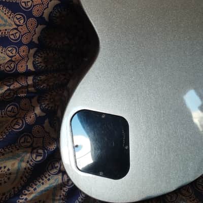 Gibson les paul studio 2012 - silver pearl image 8