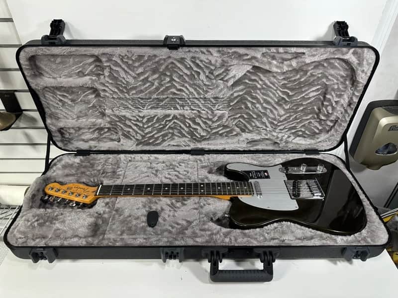 Fender American Ultra II Telecaster with Ebony Fretboard 2025 - Texas Tea