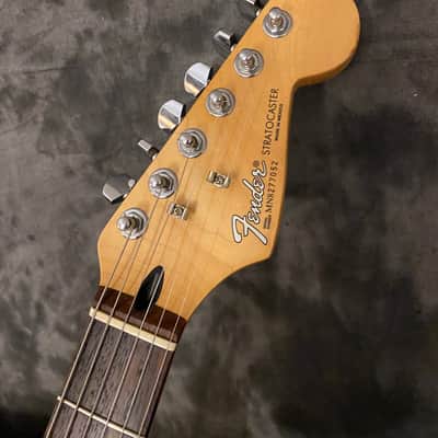 1998 Fender Stratocaster - Candy Apple Mist Red image 4
