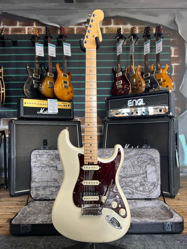 Fender American Elite Stratocaster HSS Shawbucker Olympic Pearl 2016 Electric Guitar