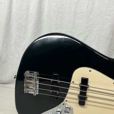 Fender Jazz Bass J-Bass 4-String MIM- Made in Mexico Electric Bass image 3