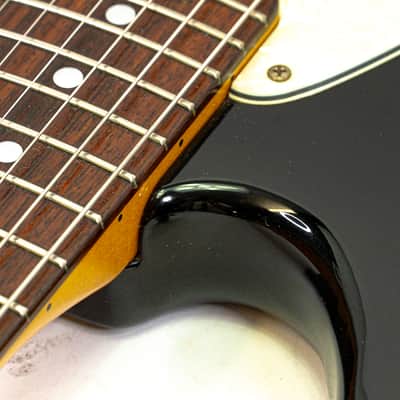 1989 Fender Mustang MG-69 Reissue MIJ Black w/ Gigbag, Trem Arm & Model Card image 9