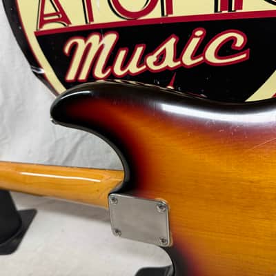 Fender USA SRV Stevie Ray Vaughan Signature Stratocaster Guitar with DiMarzio Hot Rails pickups + Case 1994 - 3-Color Sunburst / Pau Ferro fingerboard image 11