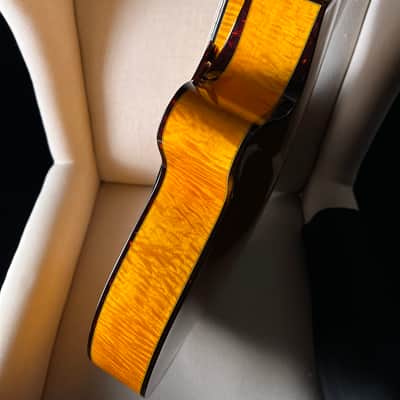 JR Zeidler Jazz Deluxe Special 18" Archtop image 12