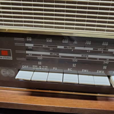 1965 Rare GRUNDIG MIDCENTURY TYPE 4570U VACUUM TUBE AM/FM/SW RADIO image 3