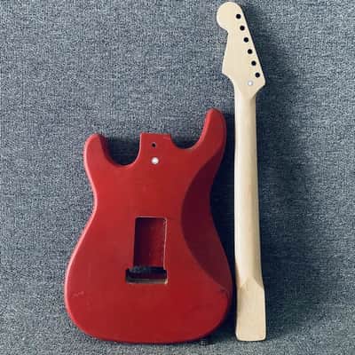 Red Basswood Guitar Strat Style Body with Mapl Neck, Rosewood Fingerboard image 6
