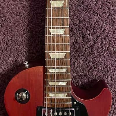 Upgraded 2007 Gibson Les Paul Studio Worn Cherry with hardshell case image 6