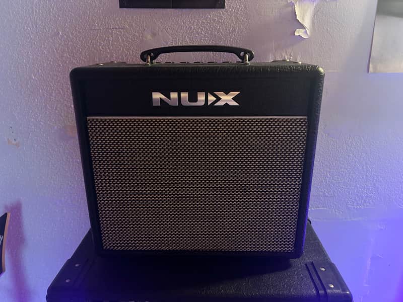 Immagine NUX Mighty 20 MKII Electric Guitar Amplifier with Bluetooth, 20 Watts - 1