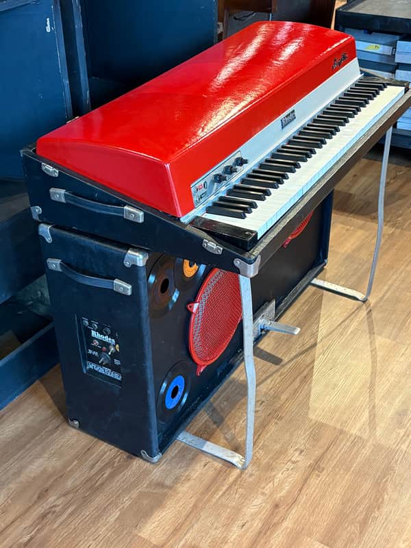 1975 Rhodes Seventythree Suitcase Model Seventythree image 1