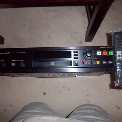 Marantz CDR-630 Professional CD recorder image 2