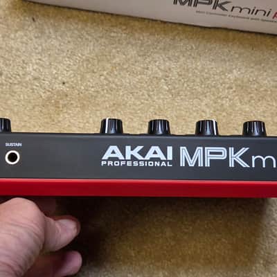 Akai MPK Mini Play MKIII / MK3 25-Key Portable Keyboard & MIDI Controller with Built-In Speaker image 5