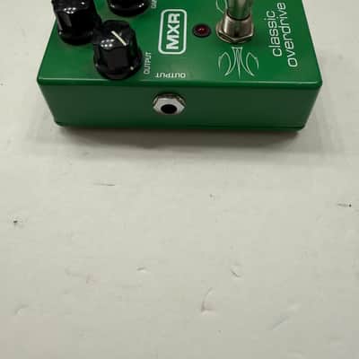 MXR Dunlop M-66 Classic Overdrive Green Guitar Effect Pedal image 3