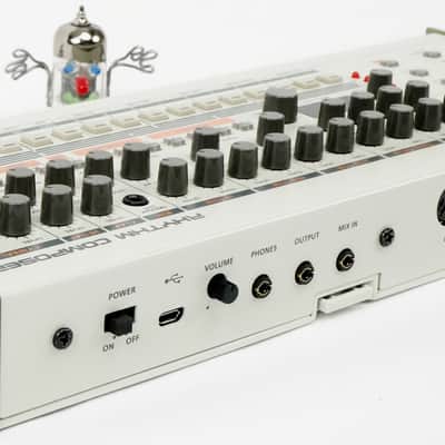 Roland TR-09 Boutique Rhythm Composer Synthesizer + Top Zustand + Garantie image 8