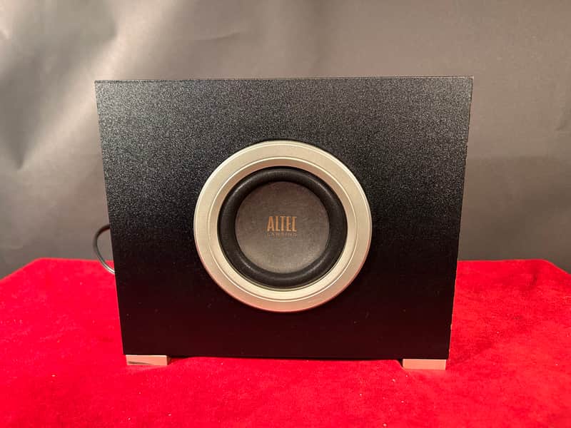 Altec Lansing VS2621 Powered Subwoofer image 1