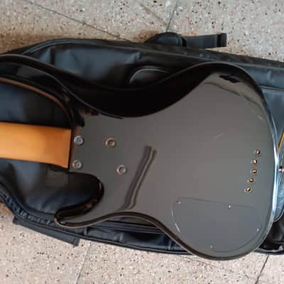 Washburn RB-2500 Bantam Black image 7