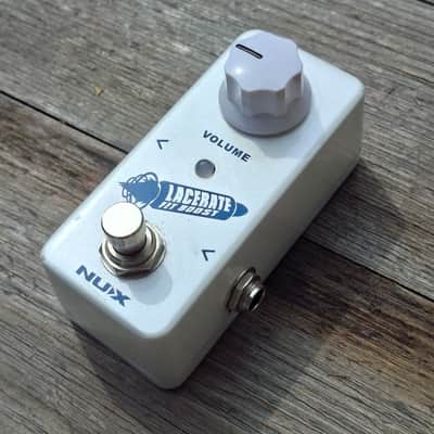 NuX NFB-2 Lacerate FET Boost 2010s - White image 3