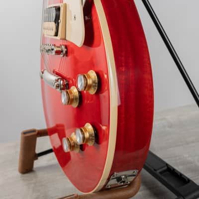 Gibson Les Paul Classic, Translucent Cherry | Demo image 12