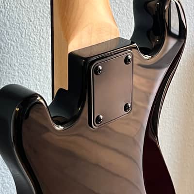 Kala U•BASS® Solidbody 5 string - Jet Black image 8