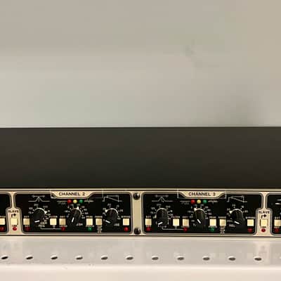 Drawmer Punch Gate MX40 - 4 Channels Noise Gate - w/Mid Punch optional - Dimebag Pantera - Rammstein - 230V image 1