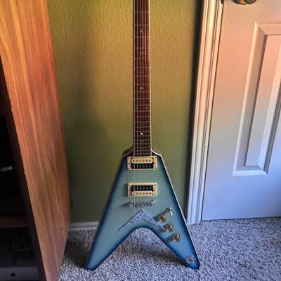 Dean V 79 2018 - Blue Burst image 20