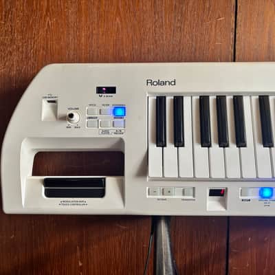 Roland Lucina AX-09 37-Key Keytar Synthesizer Pearl White w/ power supply image 2