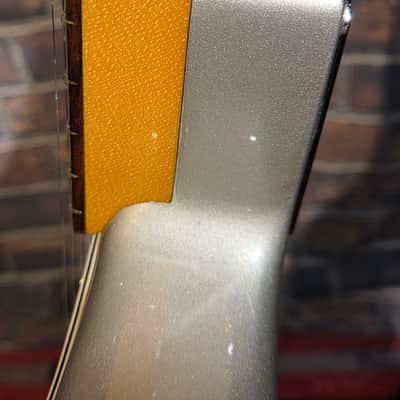 Fender 2024 Robert Cray Artist Series Signature Stratocaster Inca Silver w/ American Vintage '62 Reissue Pickguard image 12